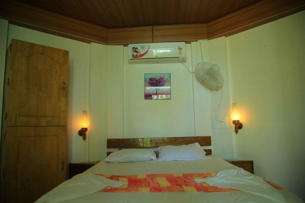 Woodhouse Beach Resort Varkala Extérieur photo